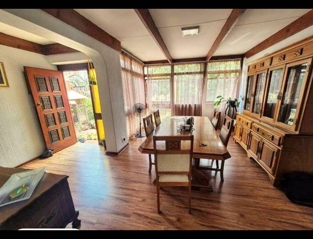 3 BEDROOM HOUSE FOR SALE IN SOUTH CREST